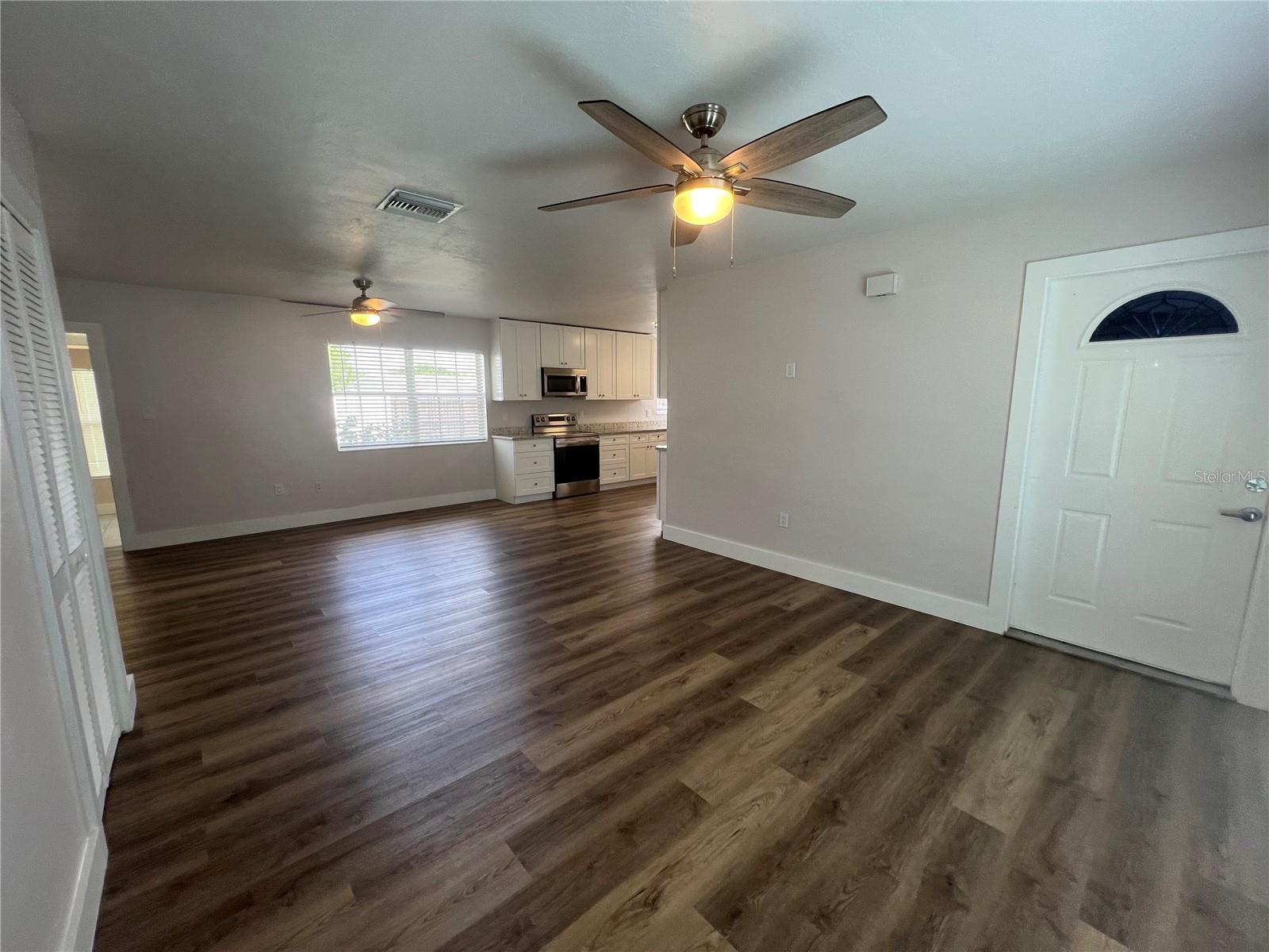 Image 4 of 31 For 2377 Starlite Lane