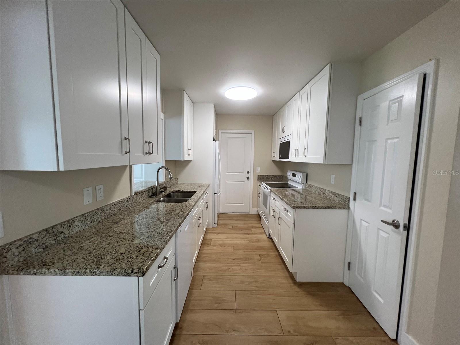 Image 6 of 25 For 20282 Albury Drive