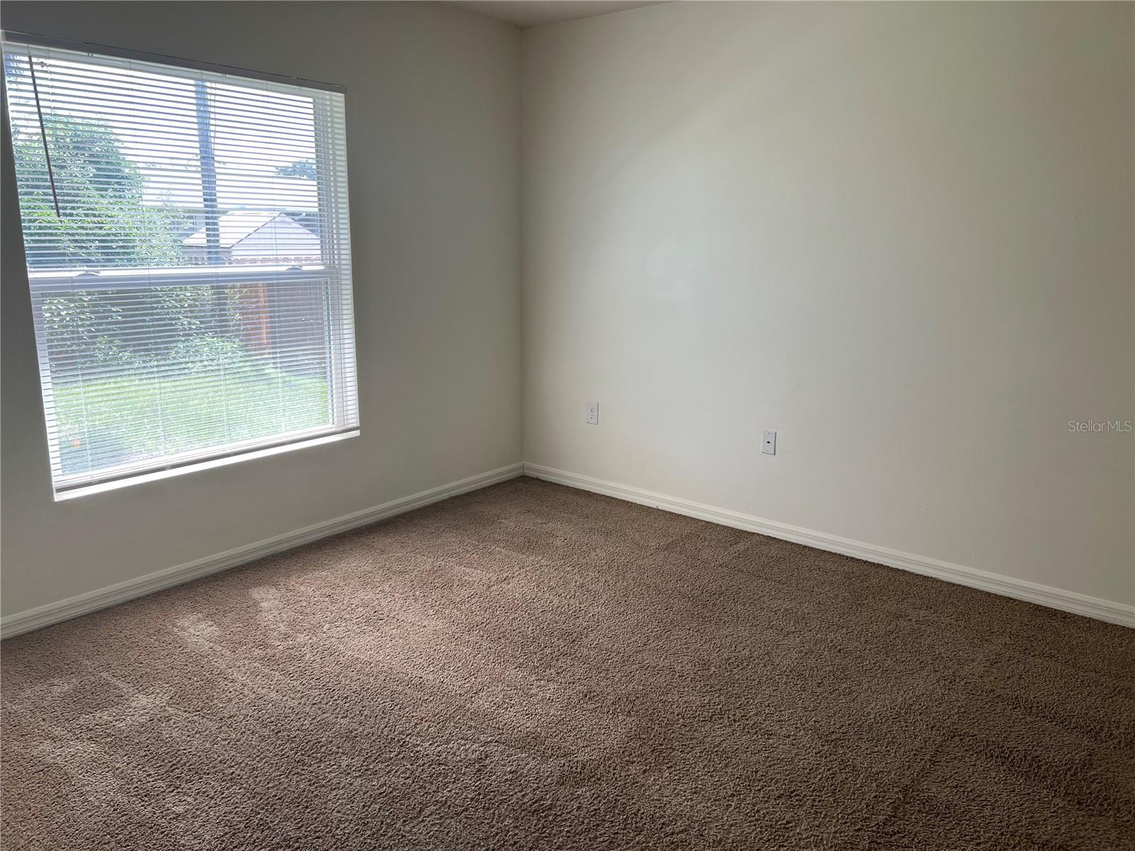 Image 14 of 17 For 1042 Bounds Street