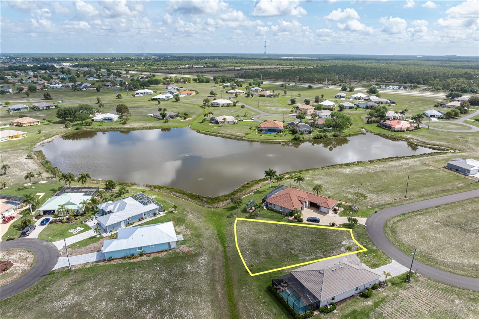 Image 7 of 13 For 17528 Vellum Circle