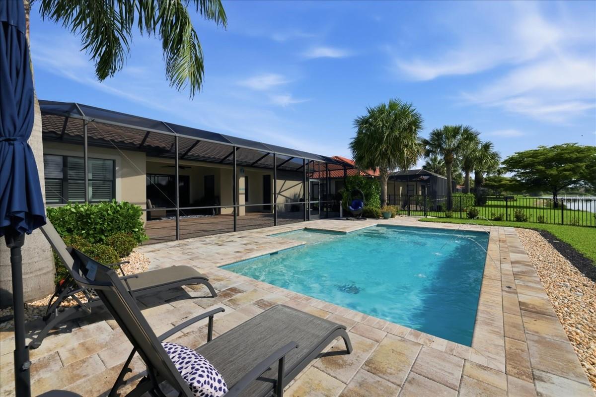 Listing photo id 34 for 10181 Belcrest Boulevard