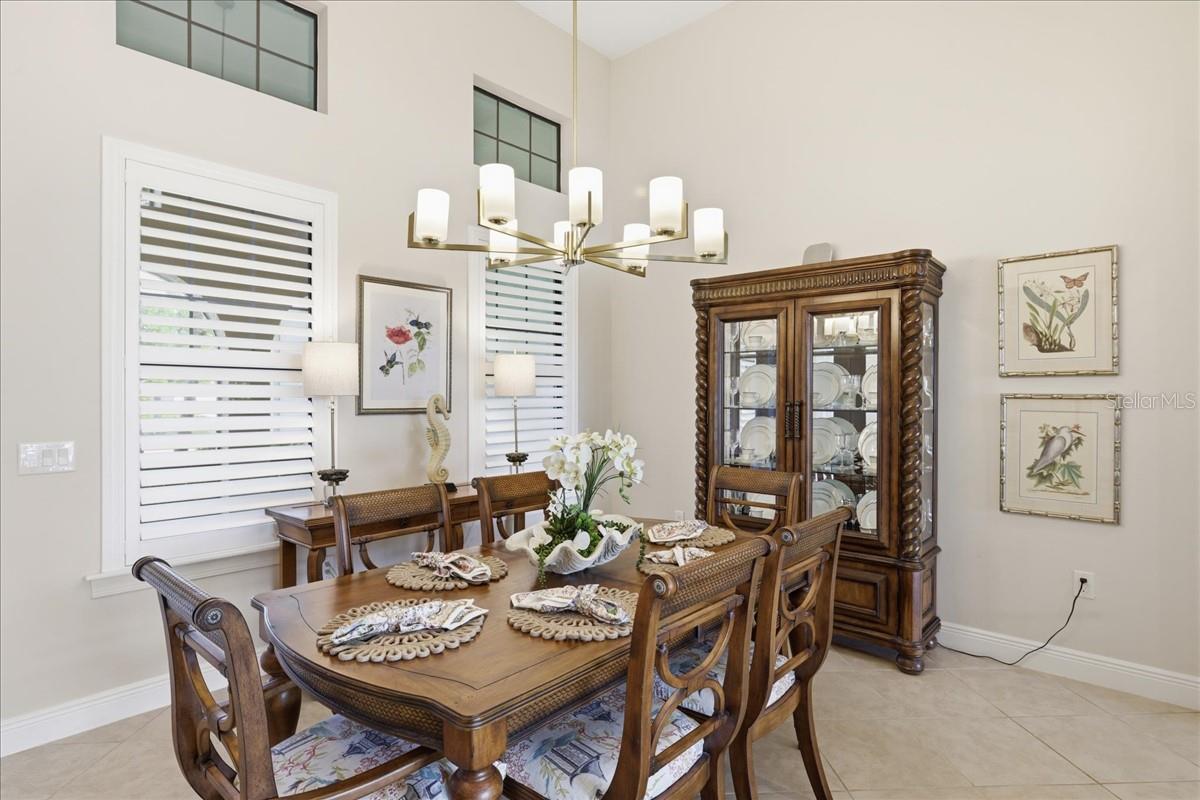 Listing photo id 6 for 10181 Belcrest Boulevard