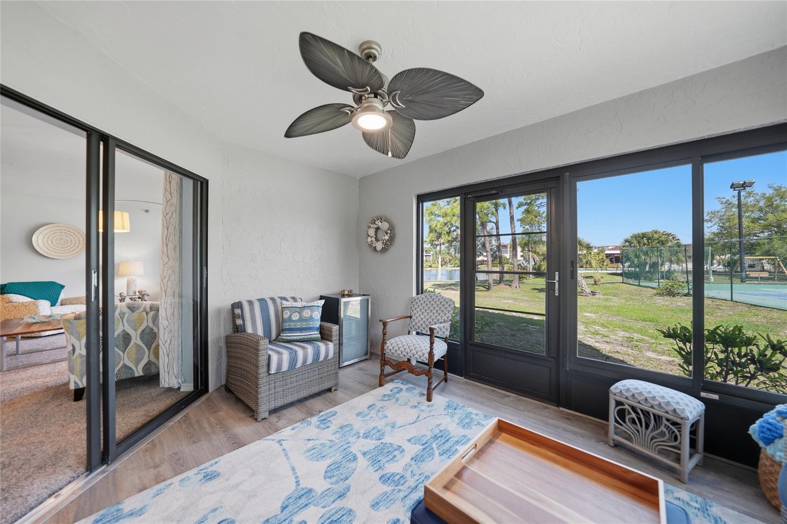 Image 10 of 24 For 23465 Harborview Road 616