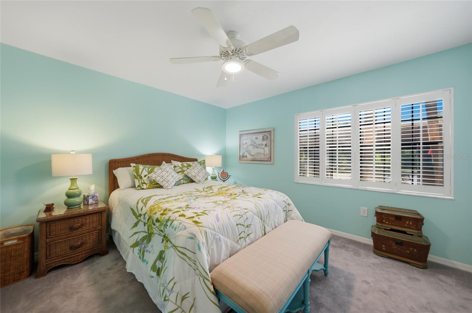 Image 15 of 24 For 23465 Harborview Road 616