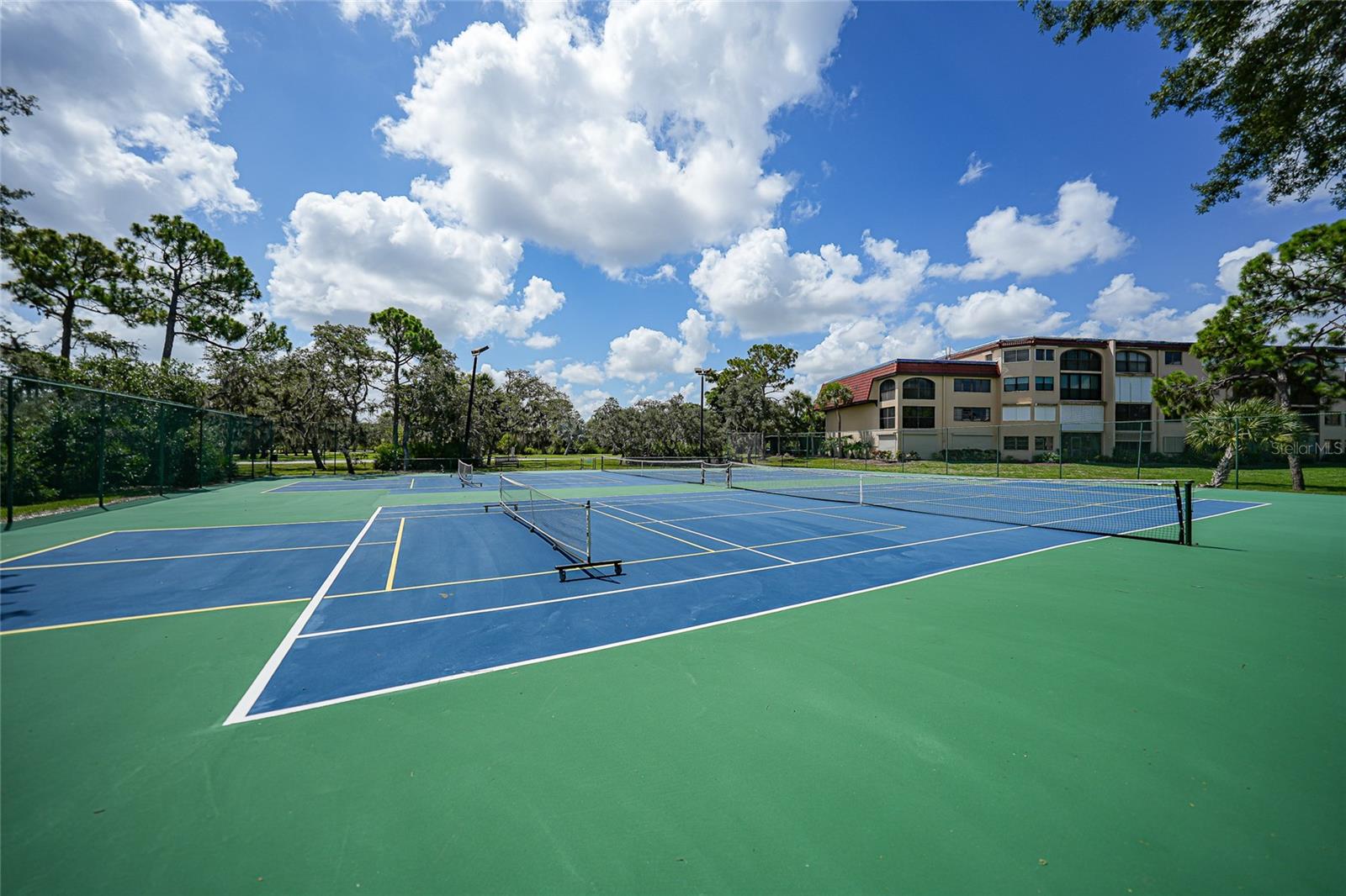 Image 23 of 24 For 23465 Harborview Road 616