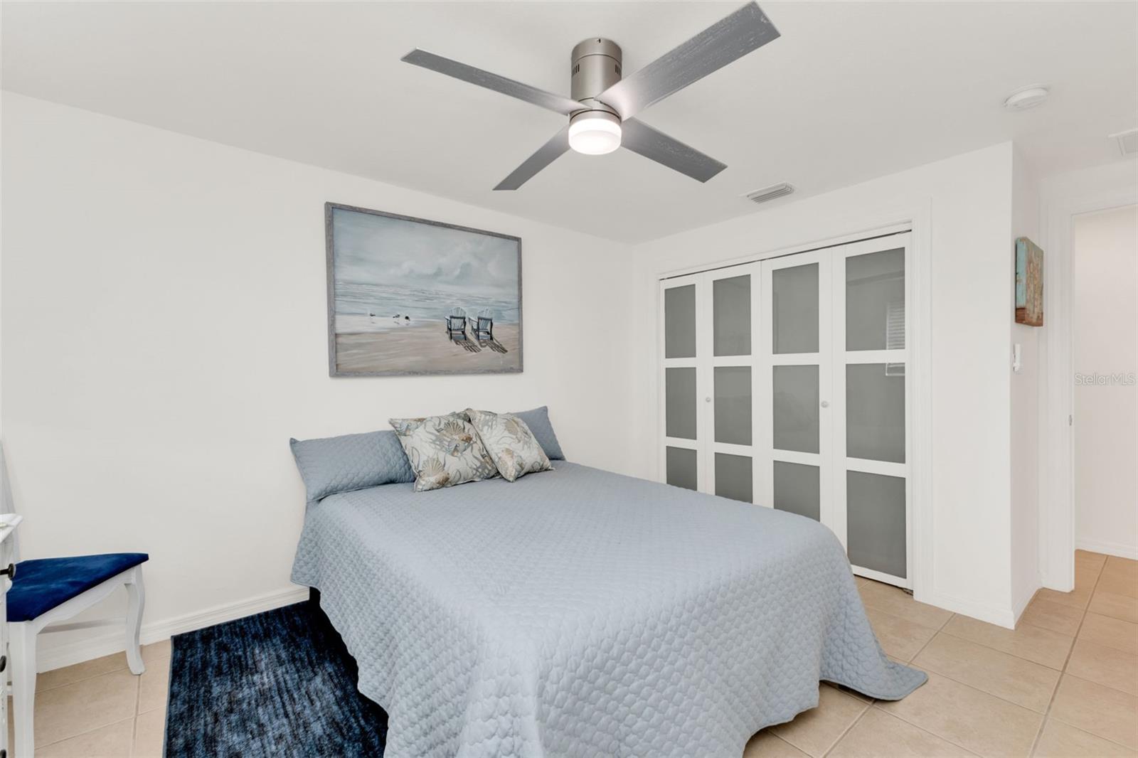 Image 23 of 39 For 2308 Harbour Drive