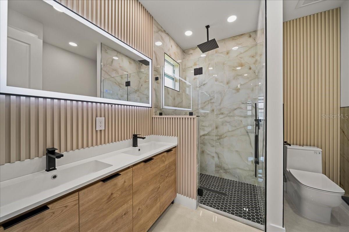 Image 15 of 36 For 2914 23rd Street Sw