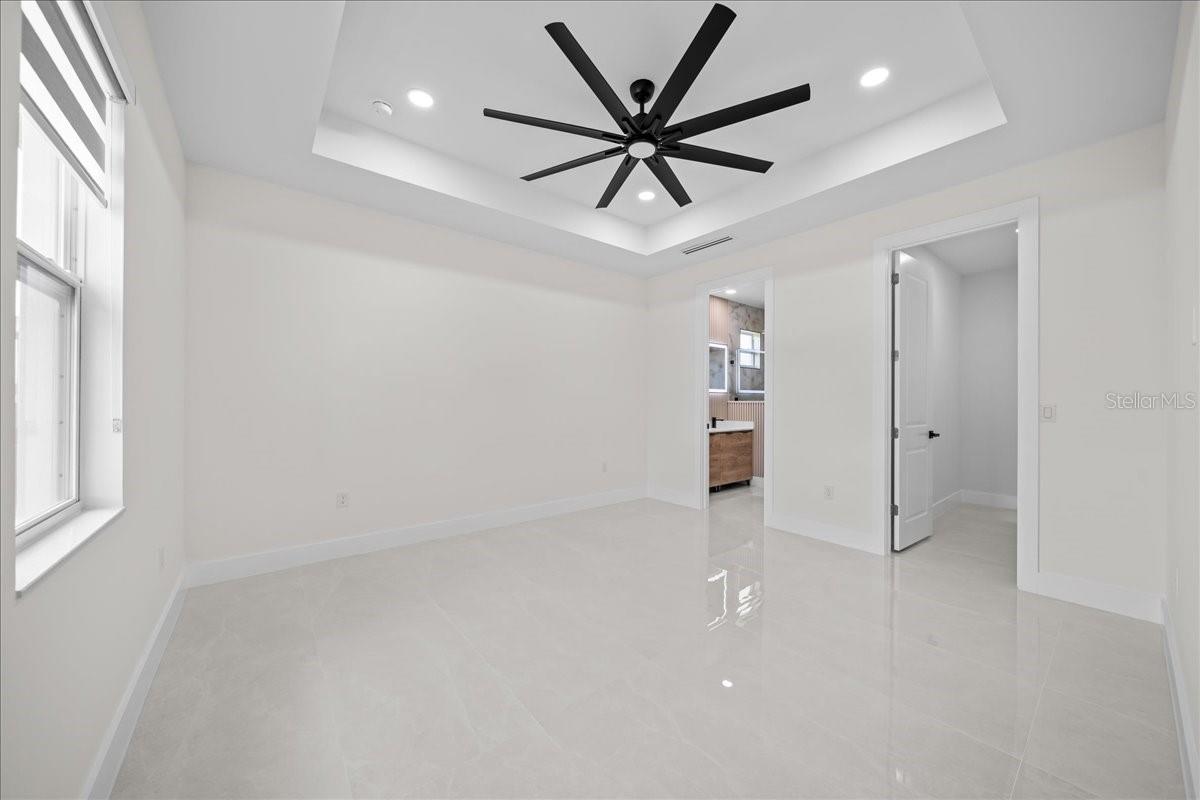 Image 20 of 36 For 2914 23rd Street Sw