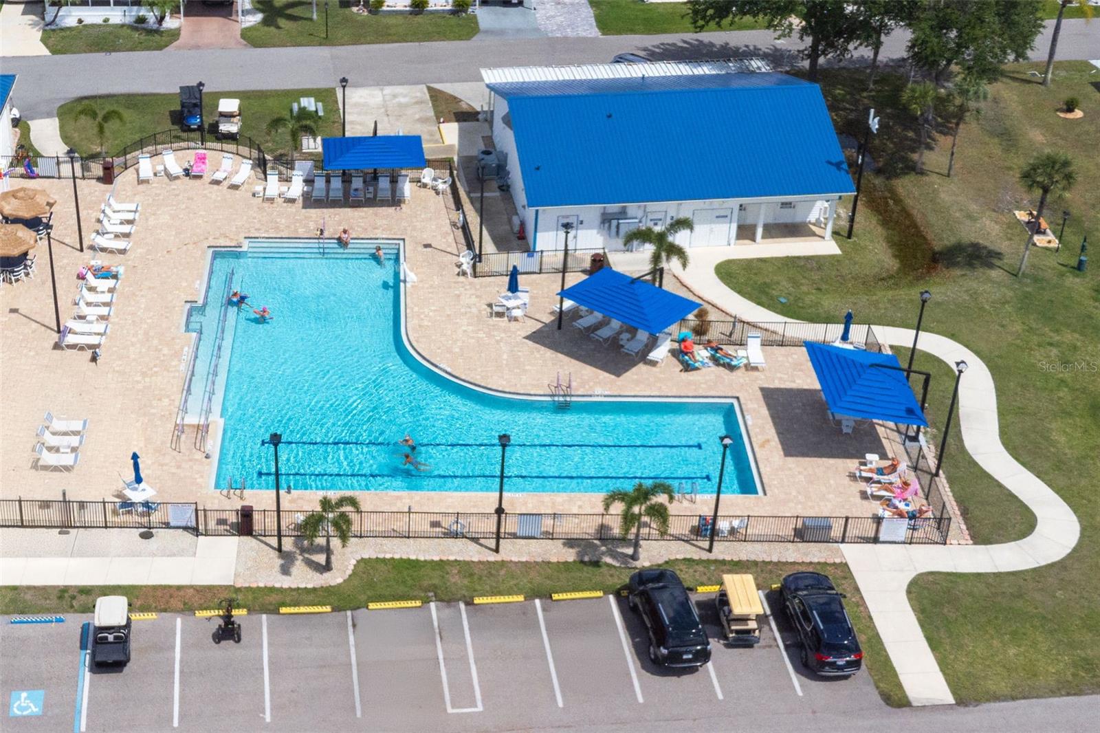 Image 15 of 21 For 1703 Manatee Loop