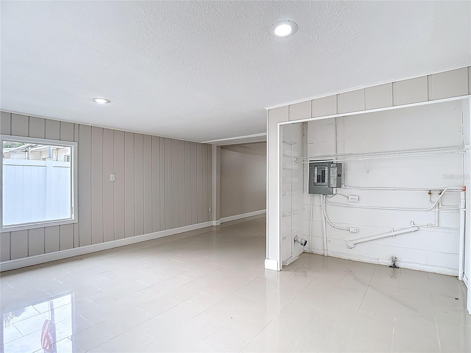 Image 25 of 59 For 1328 Divot Lane