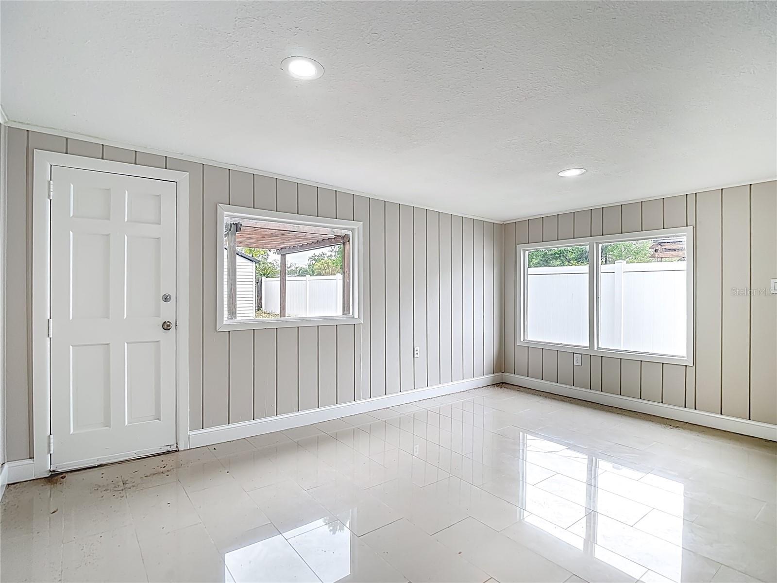 Image 26 of 59 For 1328 Divot Lane