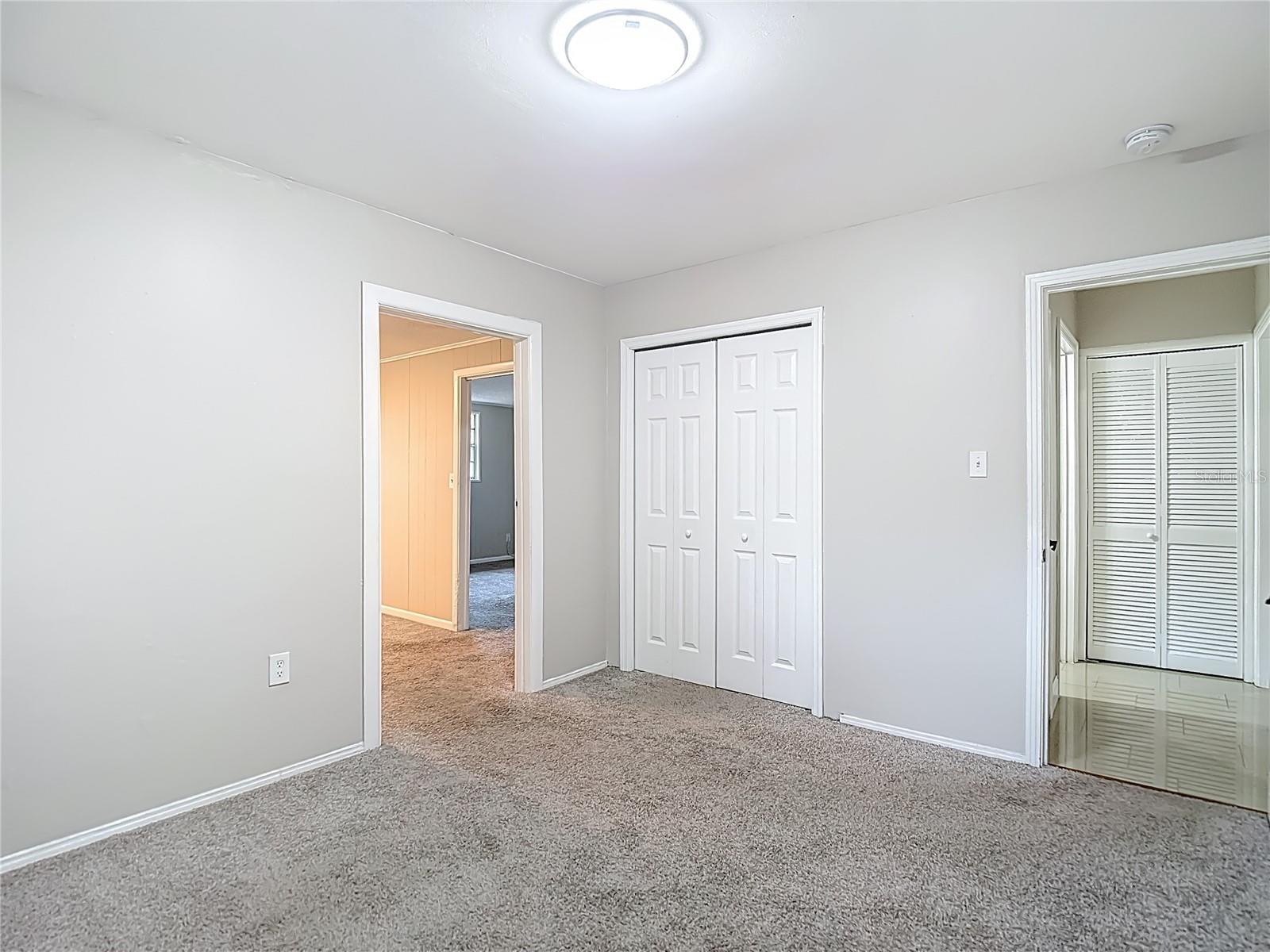 Image 36 of 59 For 1328 Divot Lane