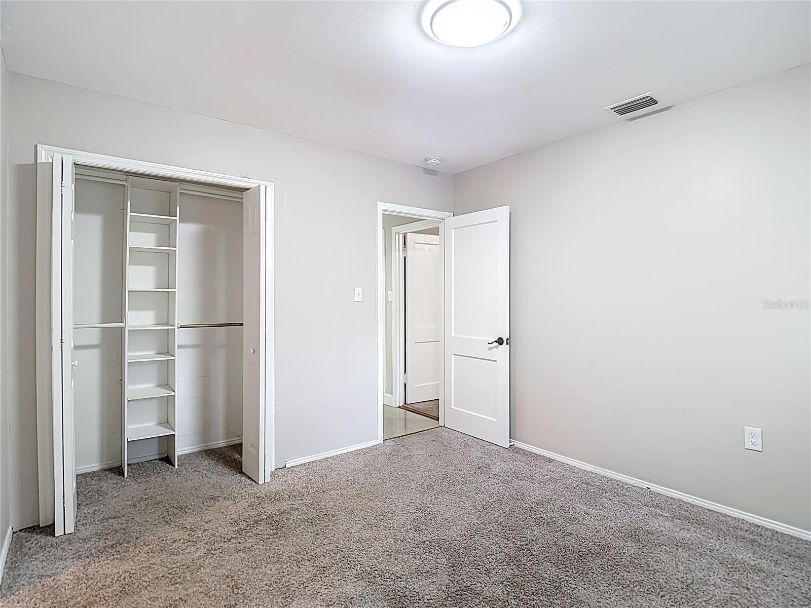 Image 37 of 59 For 1328 Divot Lane