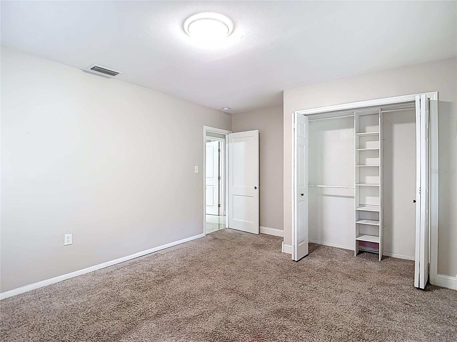 Image 40 of 59 For 1328 Divot Lane