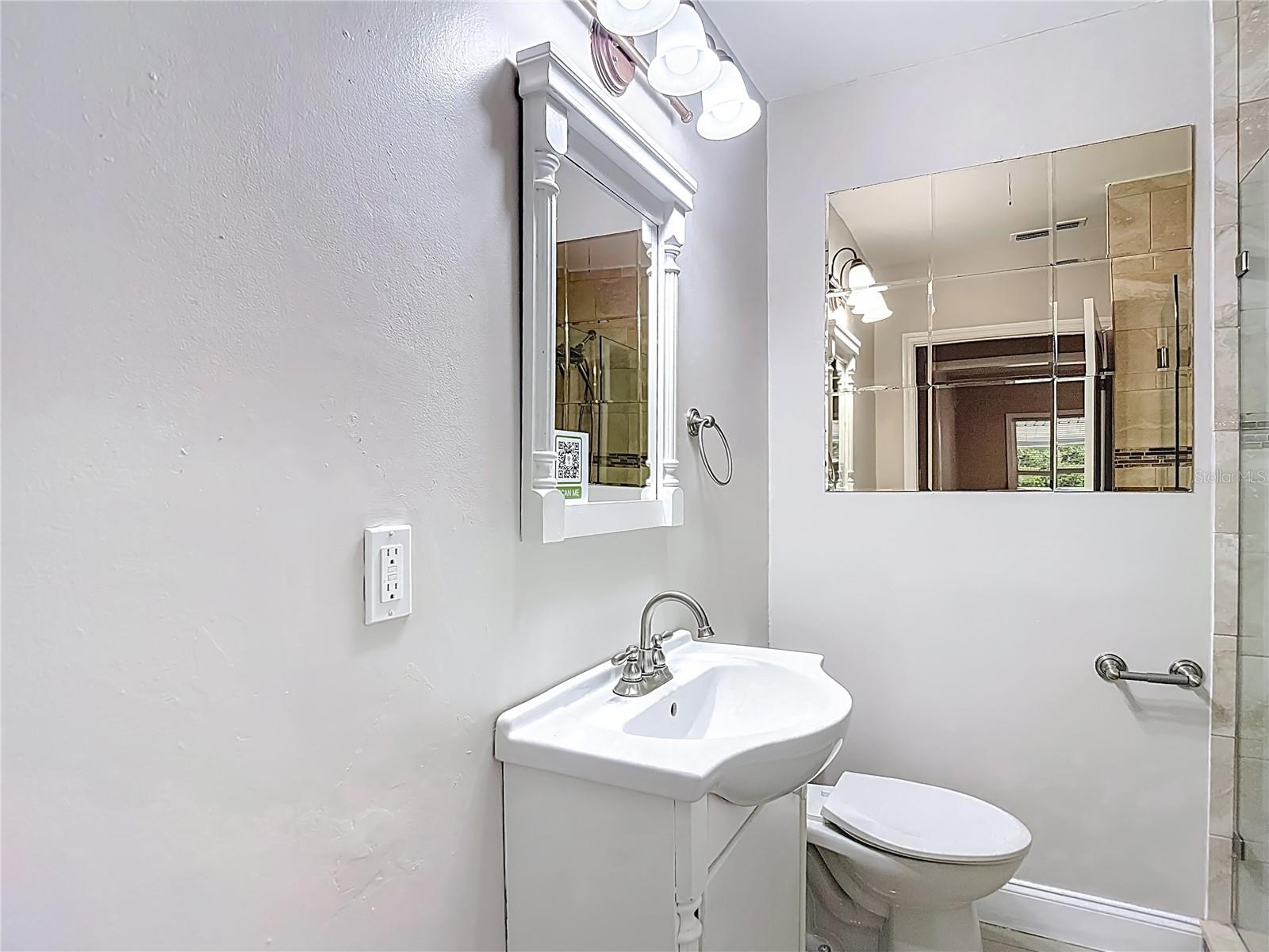 Image 42 of 59 For 1328 Divot Lane