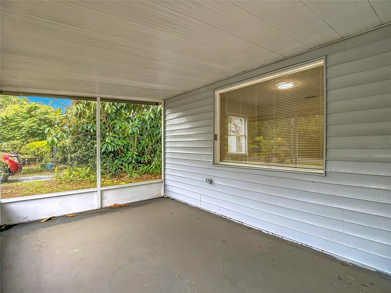 Image 47 of 59 For 1328 Divot Lane