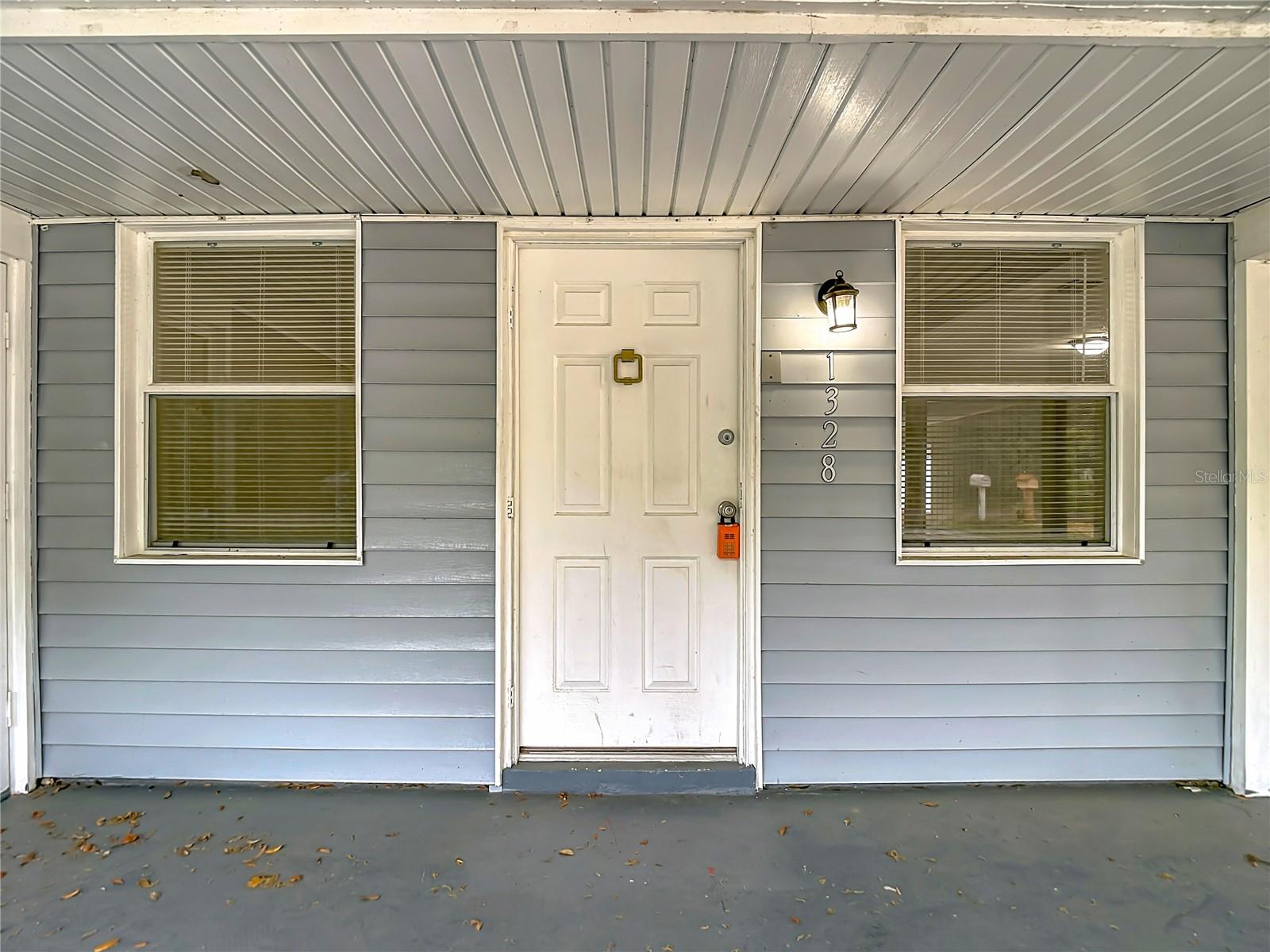 Image 7 of 59 For 1328 Divot Lane