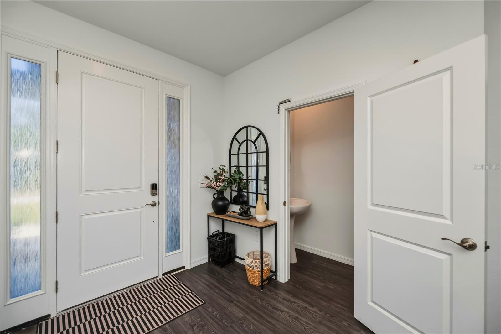 Image 42 of 55 For 5306 Dunsmuir Road