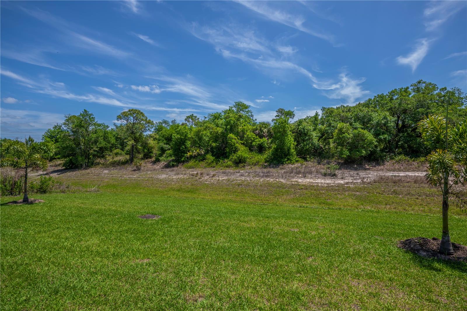 Image 53 of 55 For 5306 Dunsmuir Road