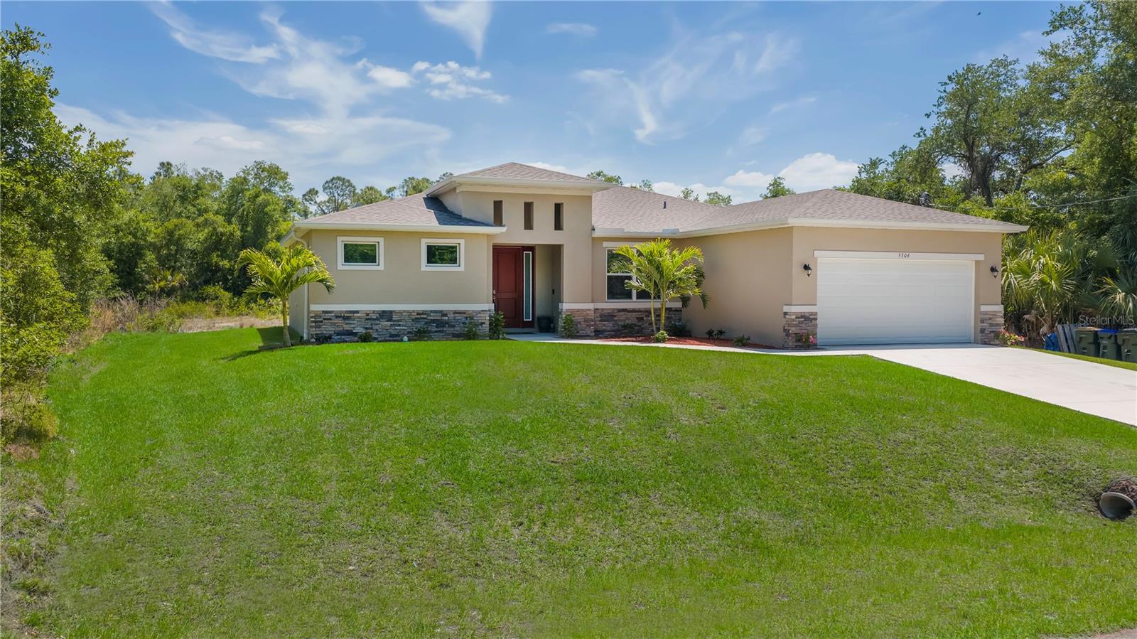 Image 54 of 55 For 5306 Dunsmuir Road