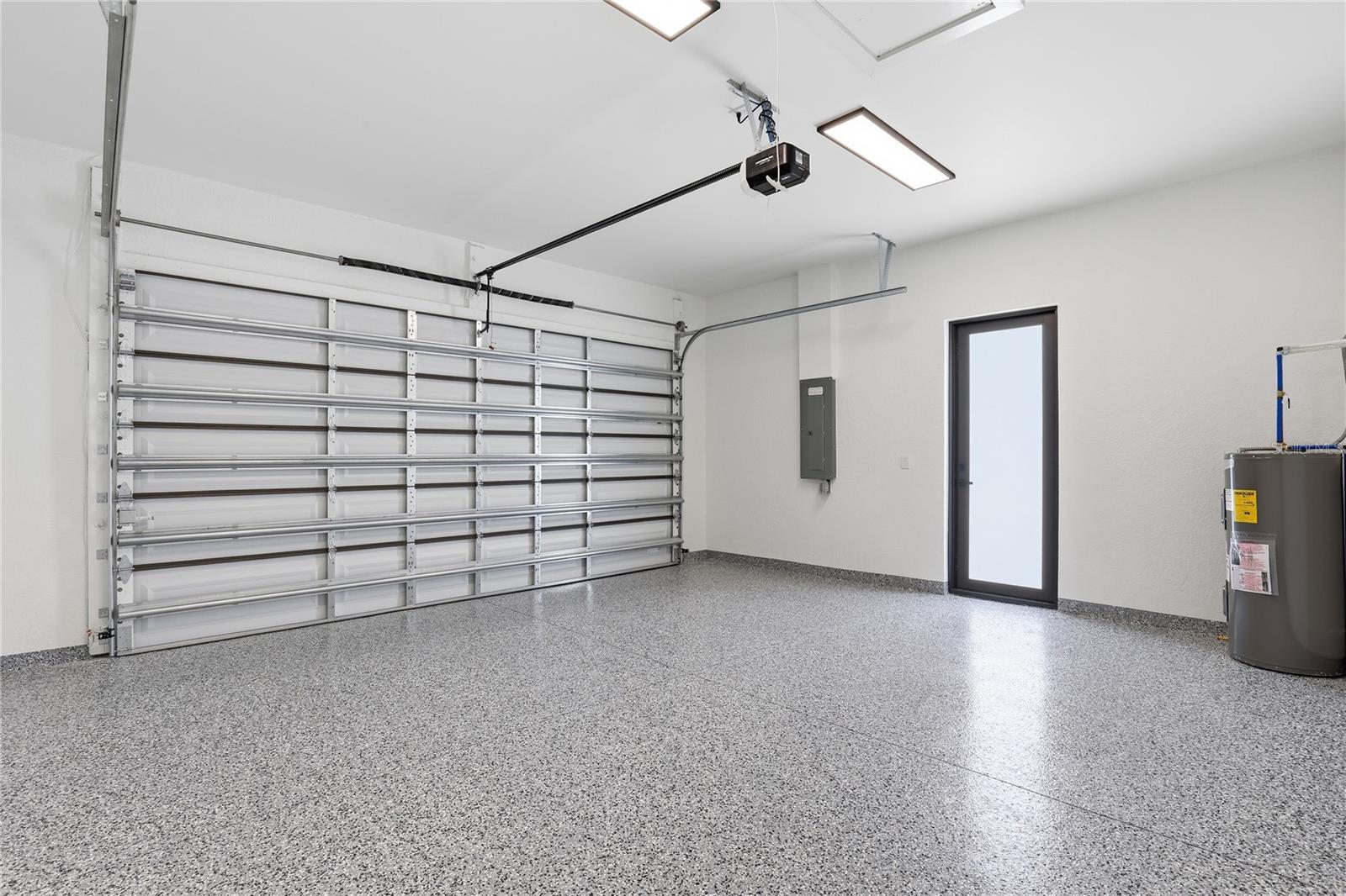 Image 25 of 27 For 1124 Edelweiss Street E