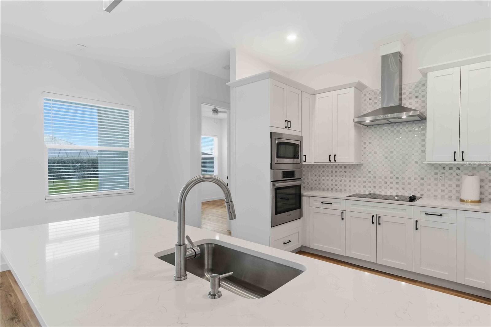 Image 17 of 46 For 1215 Rio De Janeiro Avenue