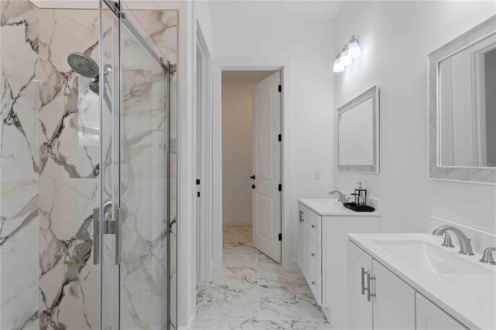 Image 22 of 46 For 1215 Rio De Janeiro Avenue