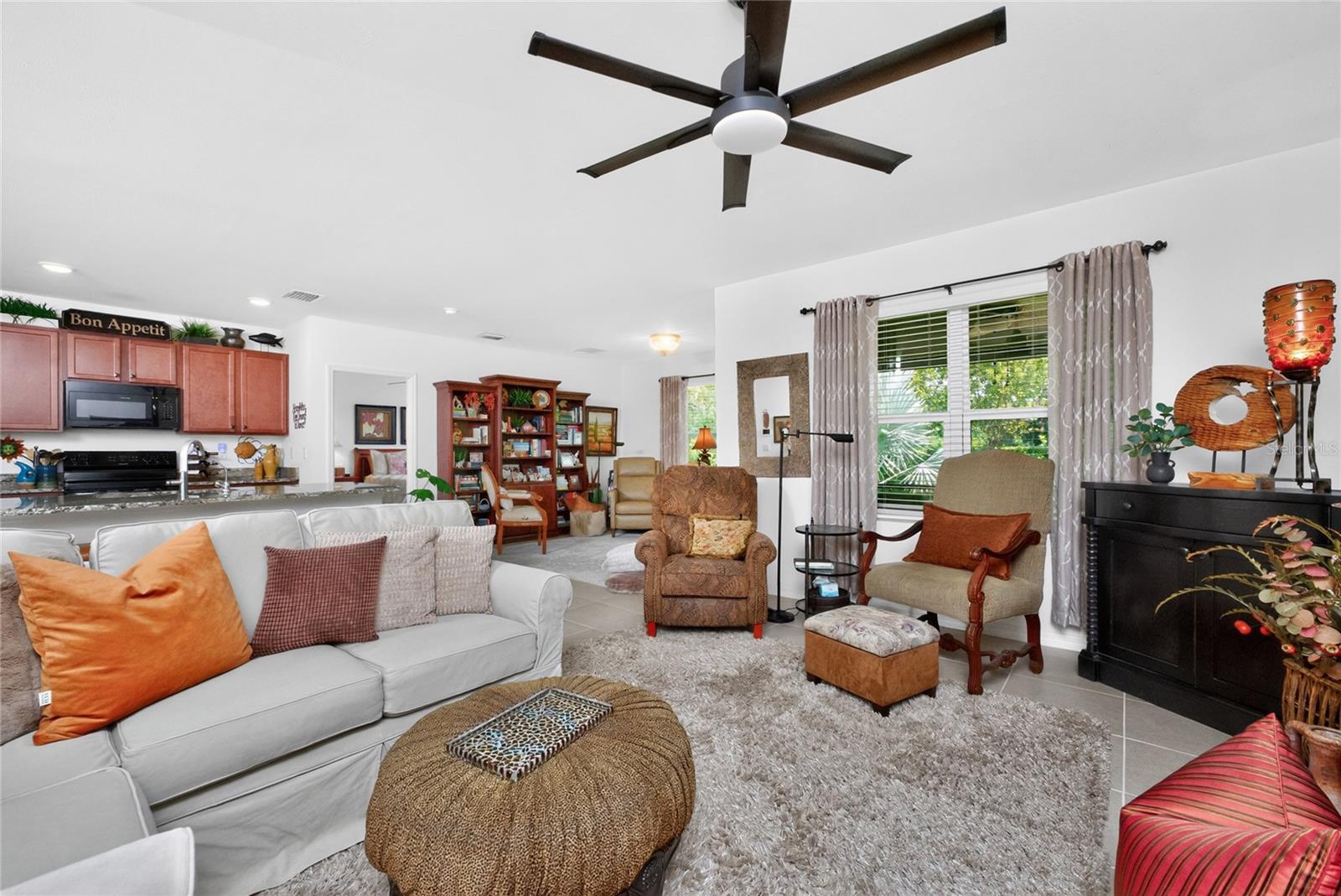 Image 8 of 69 For 7612 Mikasa Drive