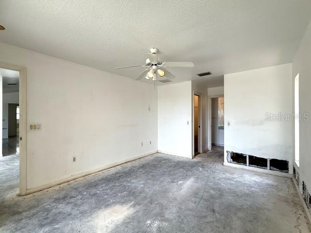 Image 15 of 50 For 1241 Venice Boulevard