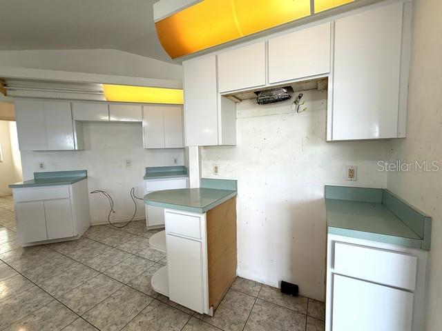 Image 25 of 50 For 1241 Venice Boulevard