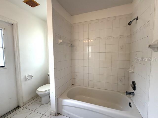 Image 34 of 50 For 1241 Venice Boulevard