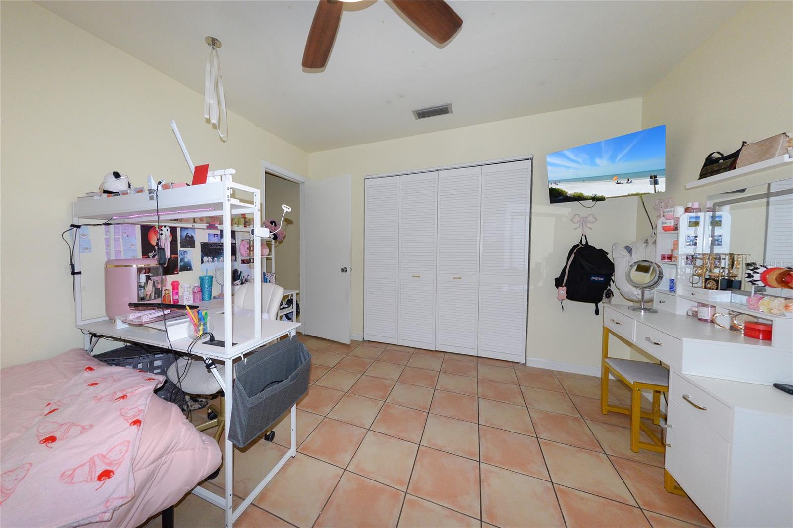 Image 22 of 31 For 9215 Kingston Road