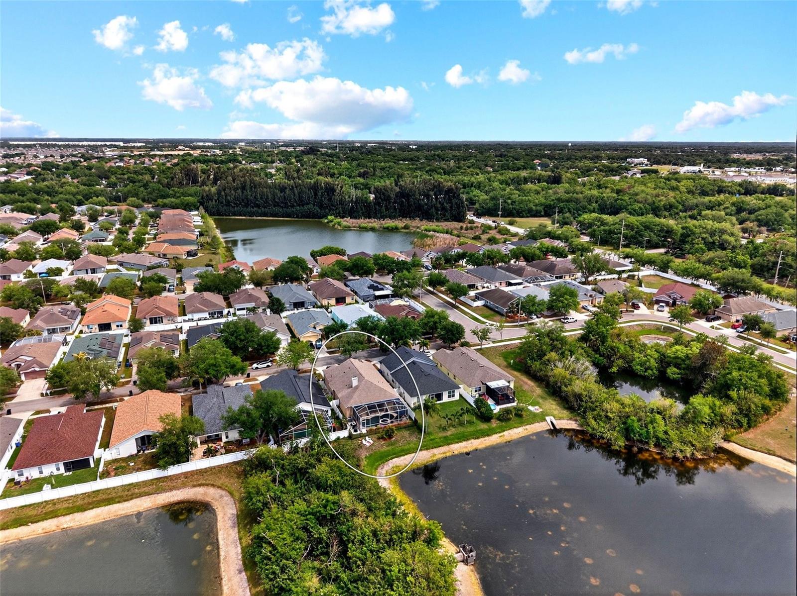 Image 13 of 76 For 408 Delwood Breck Street