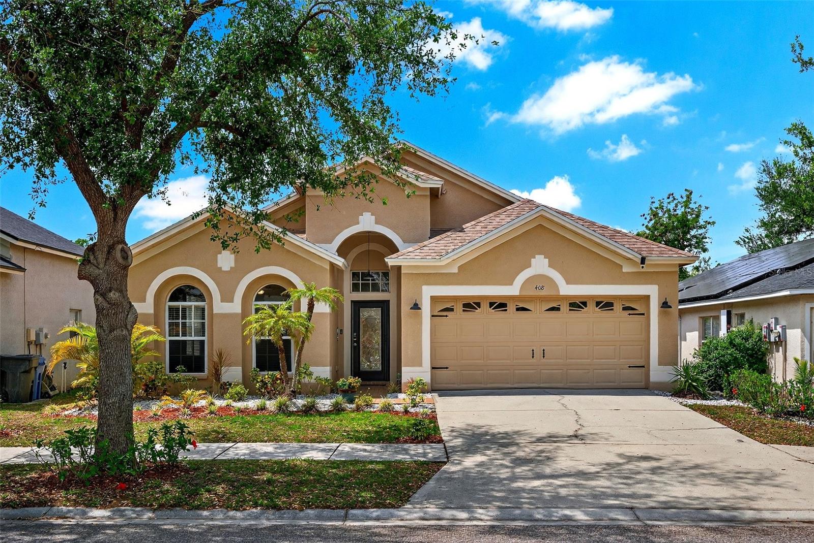 Image 14 of 76 For 408 Delwood Breck Street