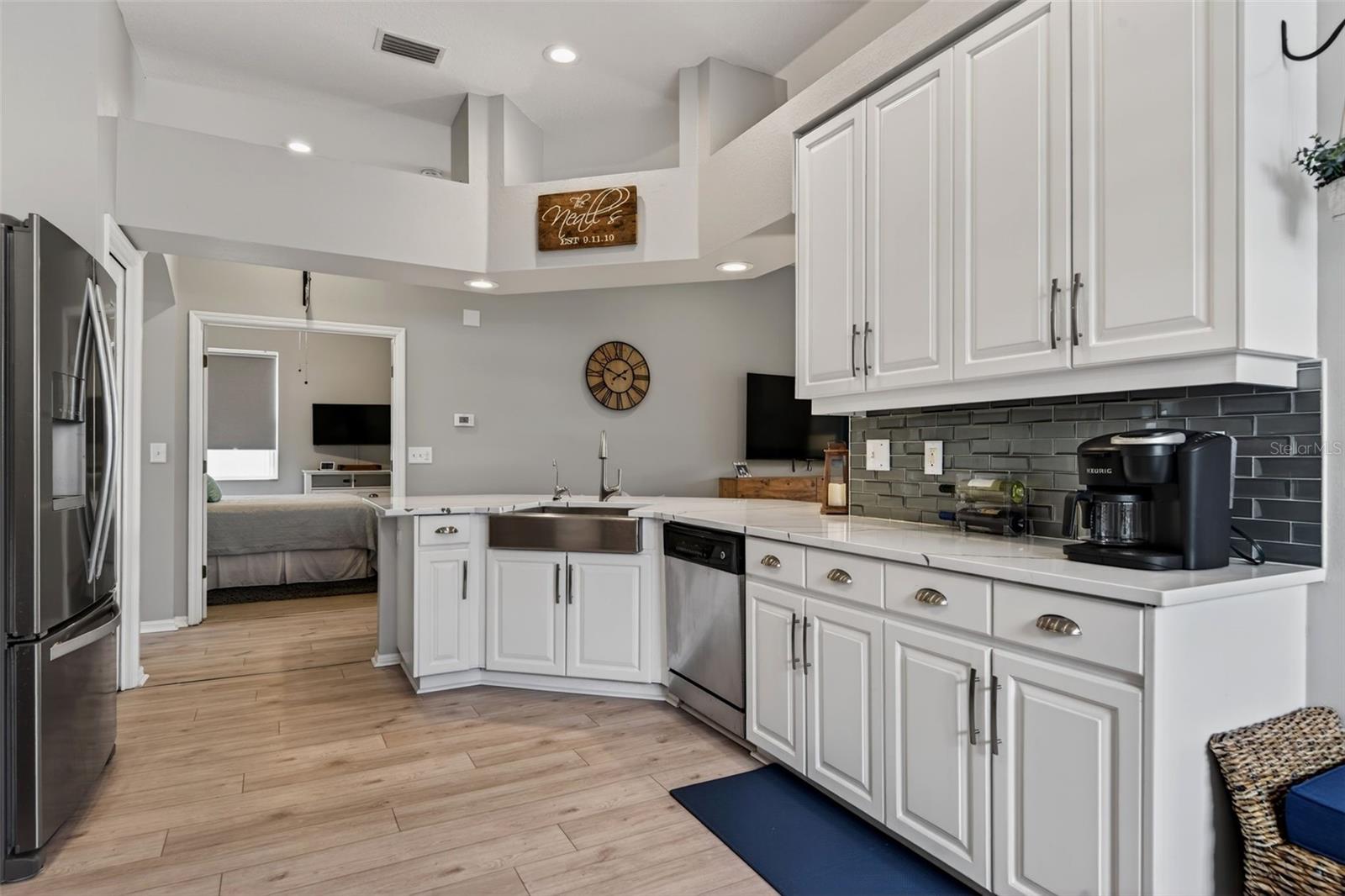 Image 2 of 76 For 408 Delwood Breck Street