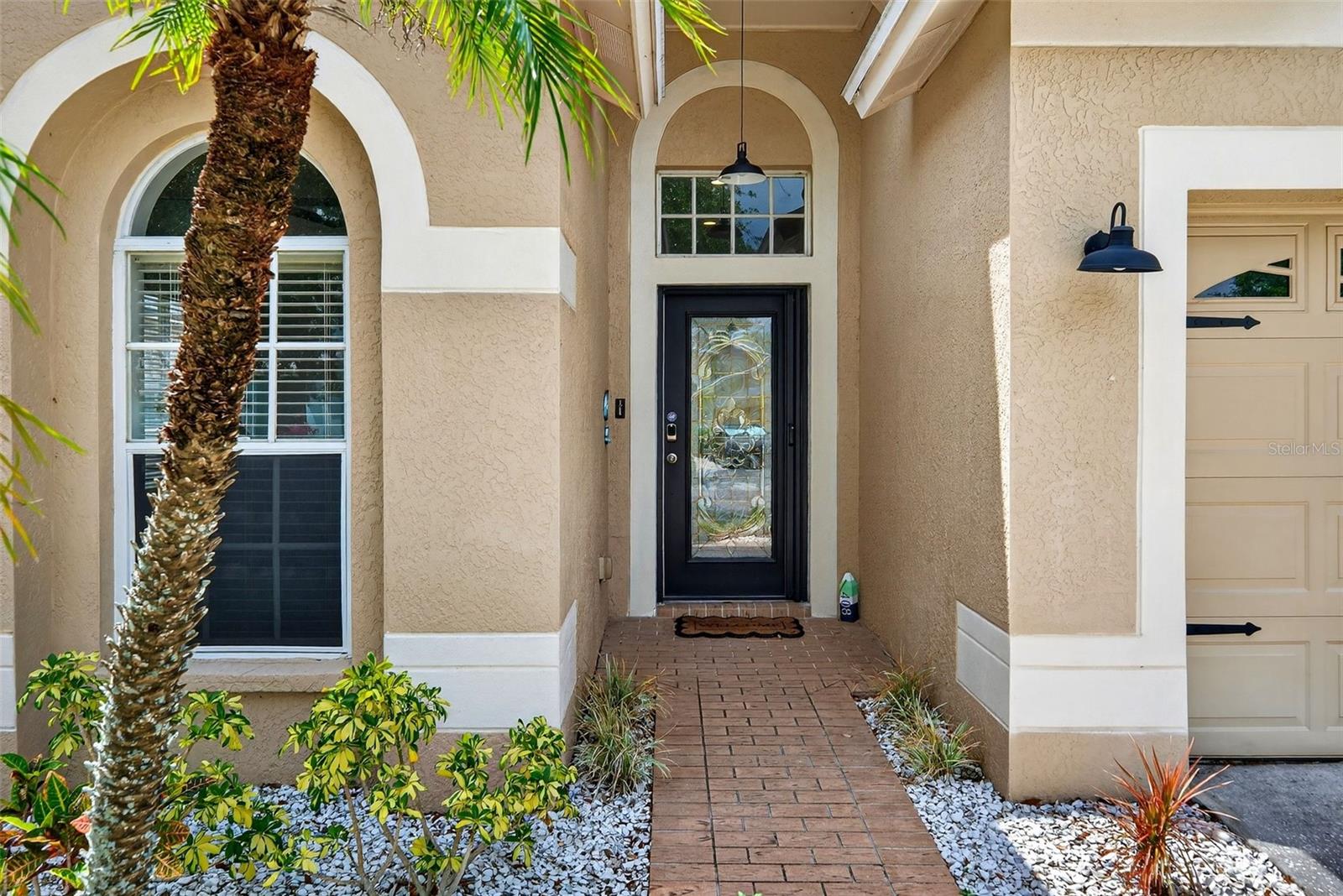 Image 22 of 76 For 408 Delwood Breck Street