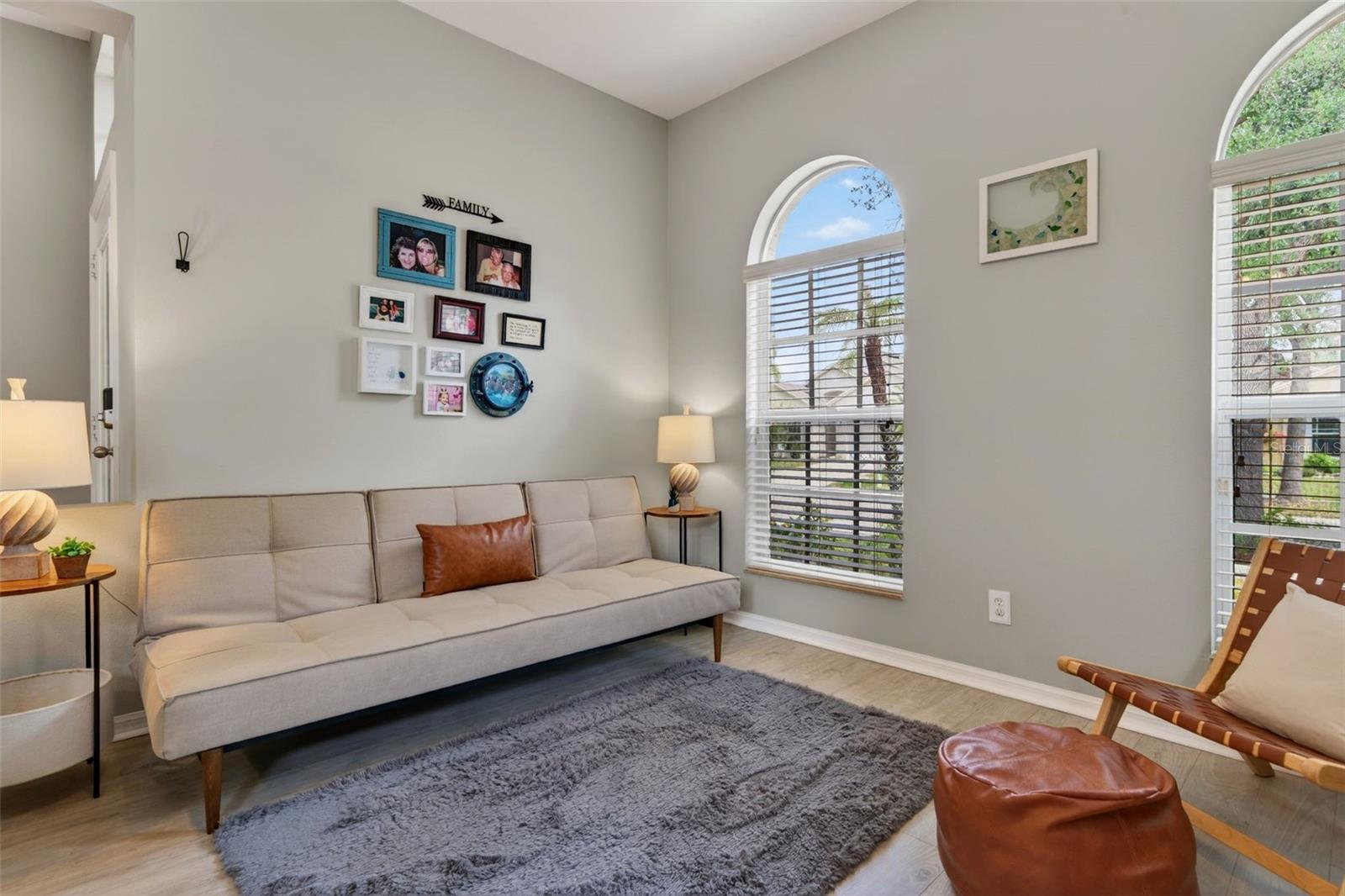 Image 29 of 76 For 408 Delwood Breck Street