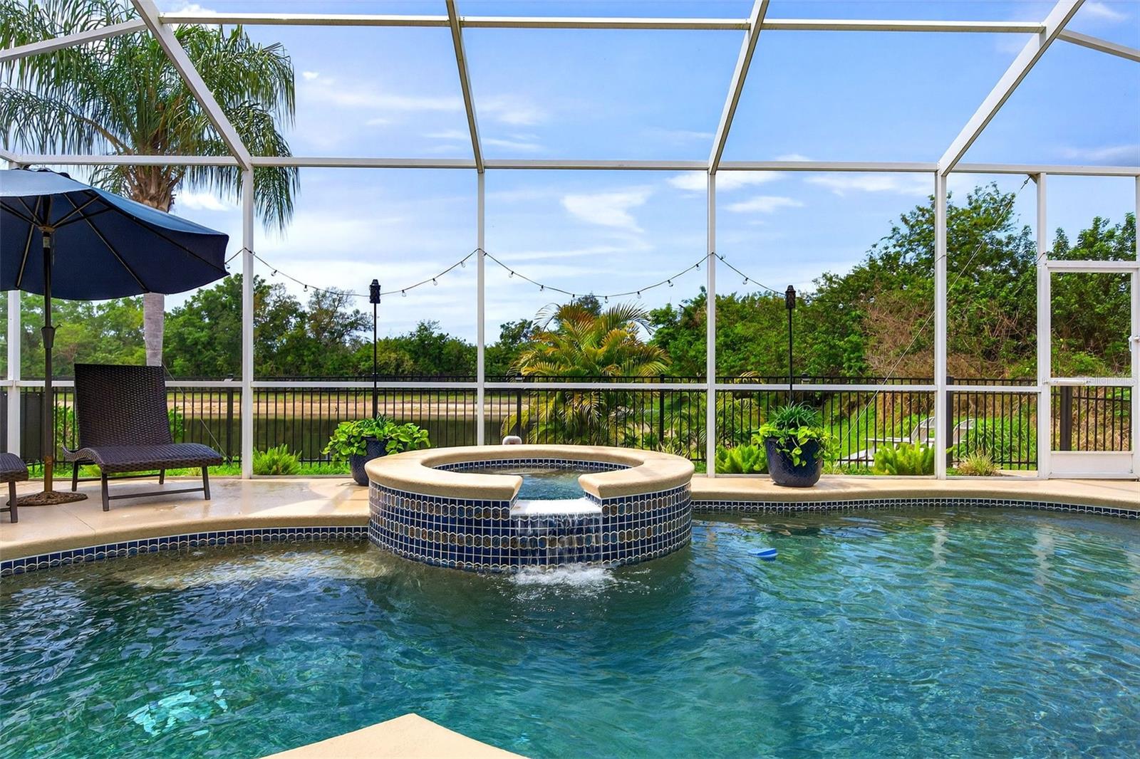 Image 4 of 76 For 408 Delwood Breck Street