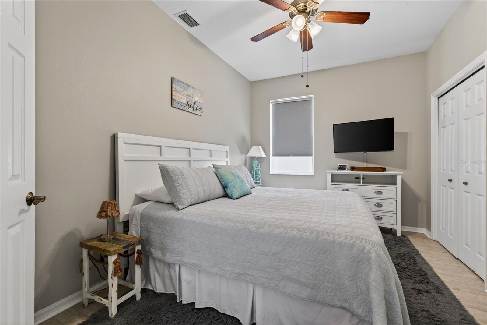 Image 42 of 76 For 408 Delwood Breck Street