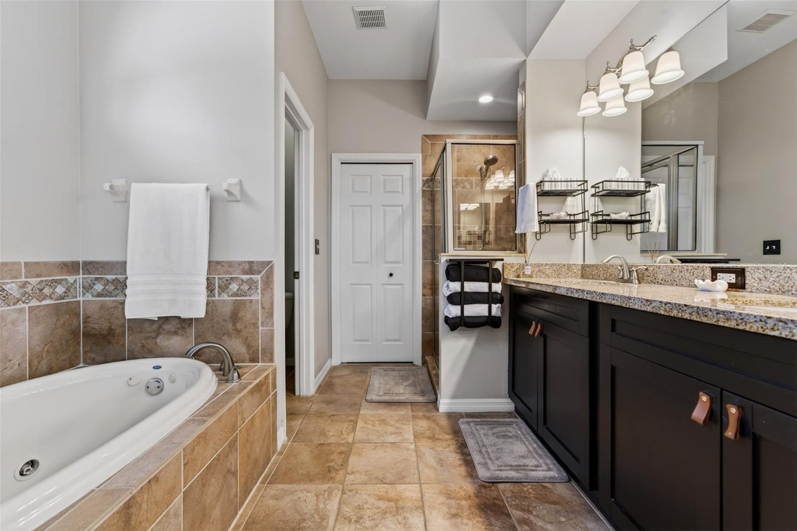 Image 53 of 76 For 408 Delwood Breck Street