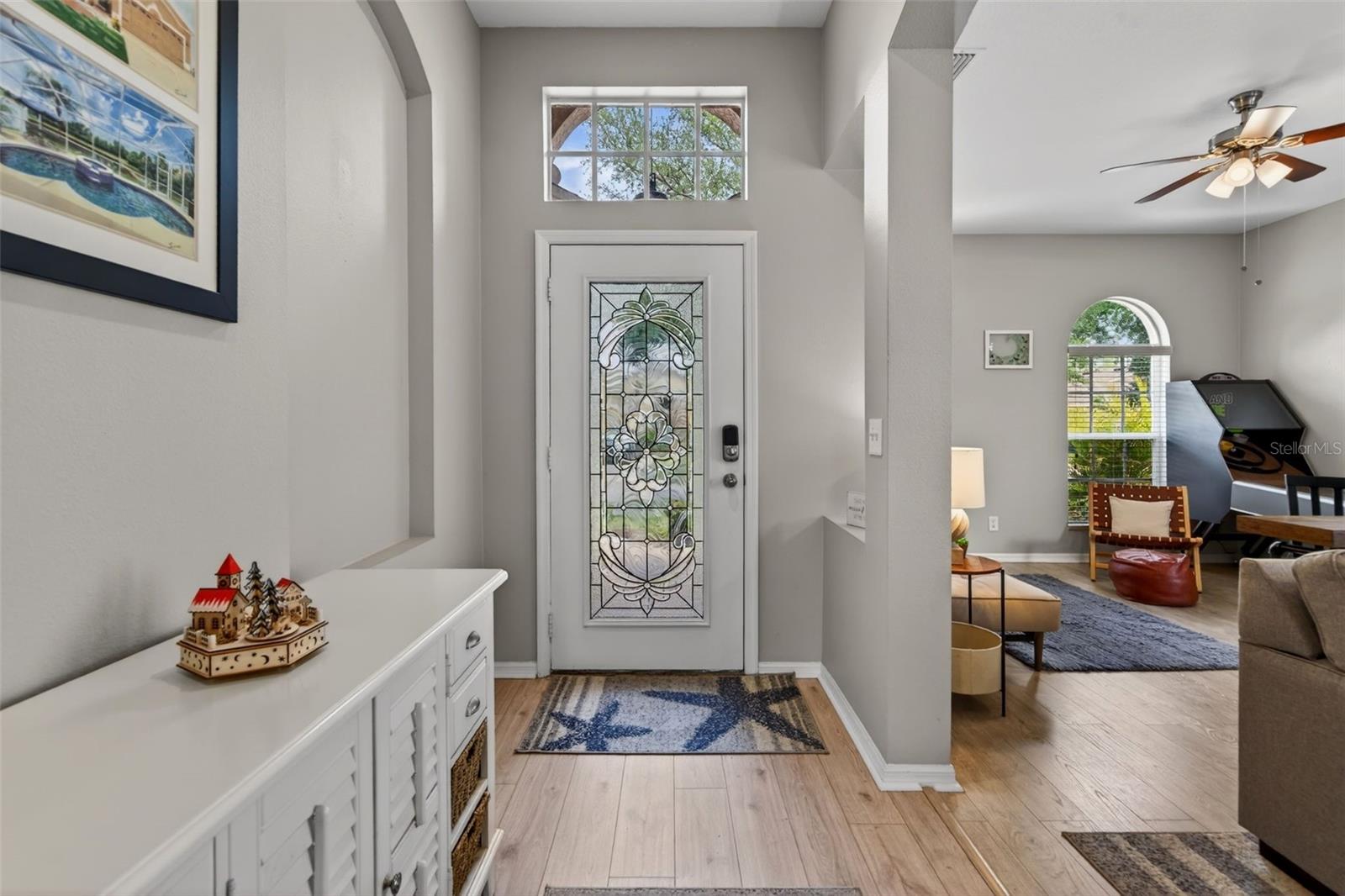 Image 8 of 76 For 408 Delwood Breck Street