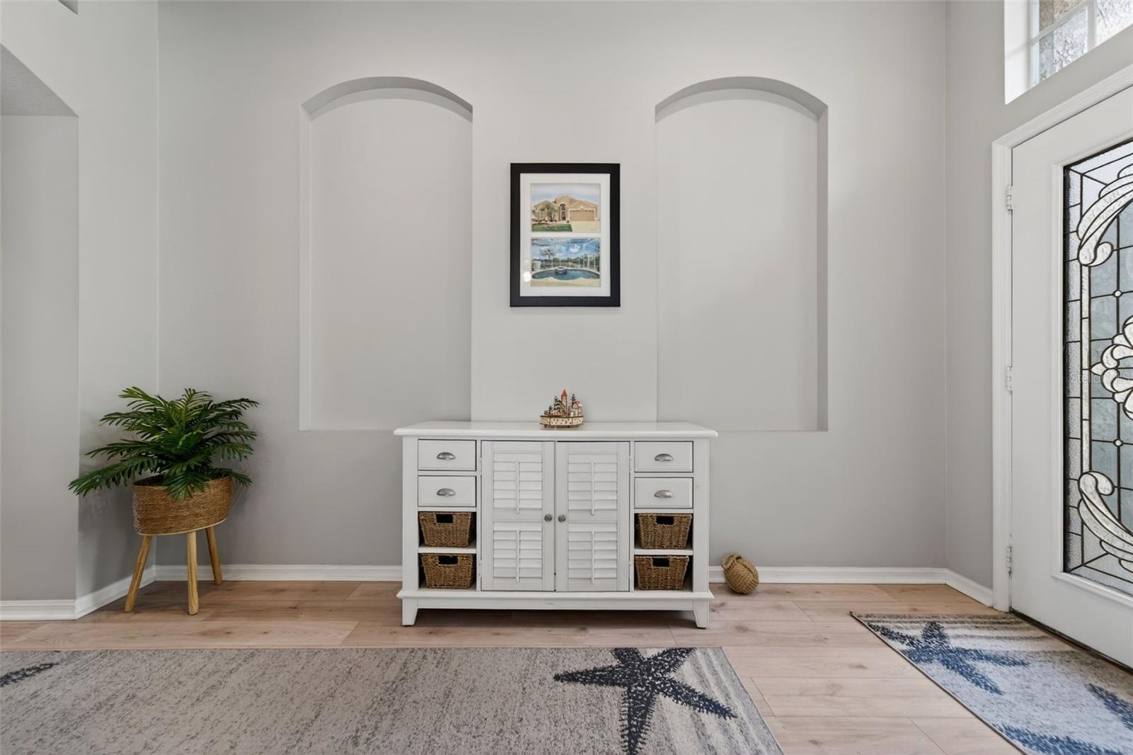 Image 9 of 76 For 408 Delwood Breck Street