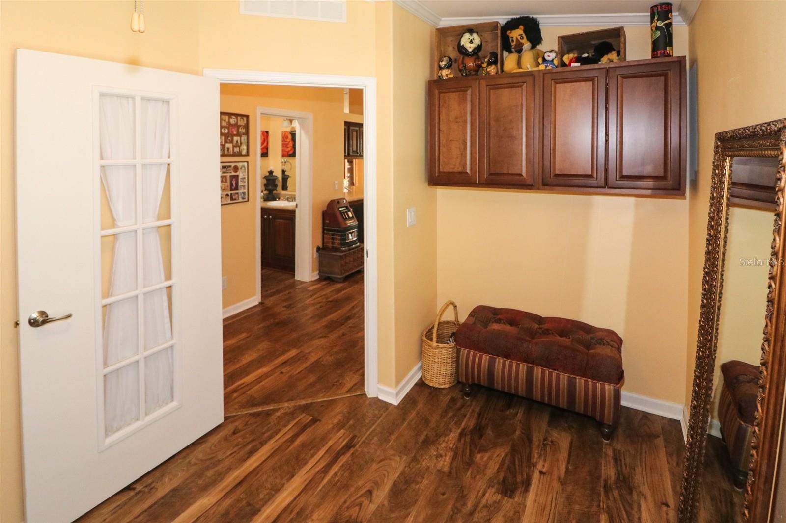 Image 9 of 37 For 29200 Jones Loop Road 715