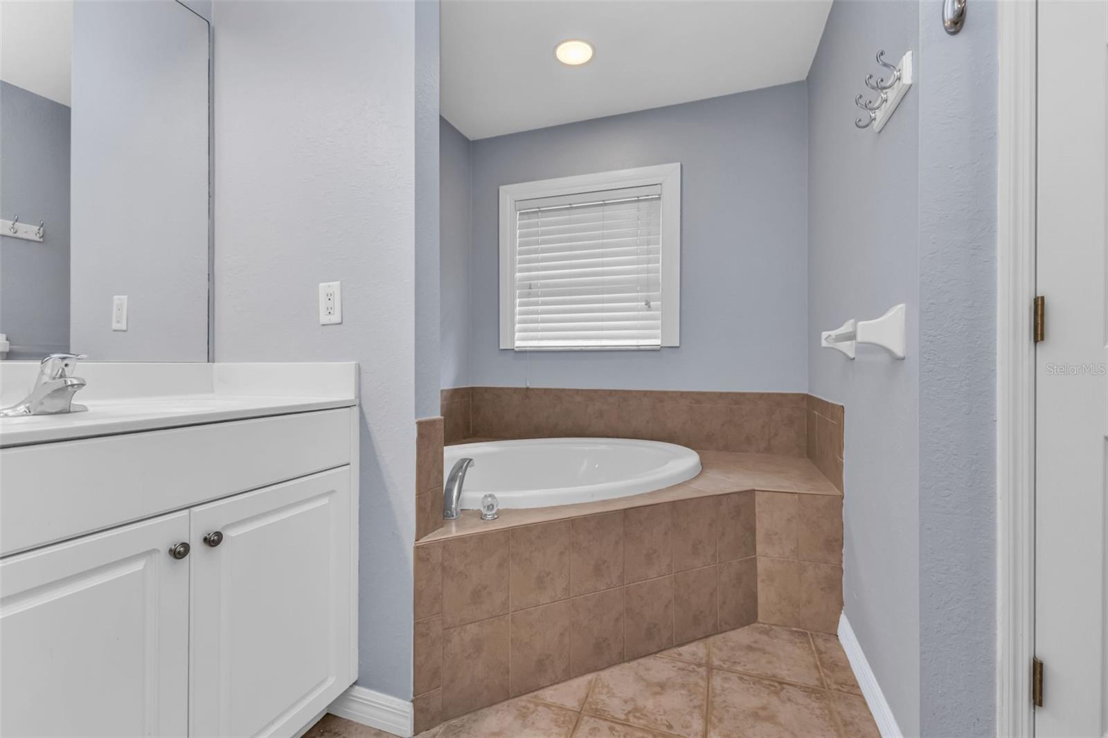 Image 22 of 50 For 1485 Justica Street