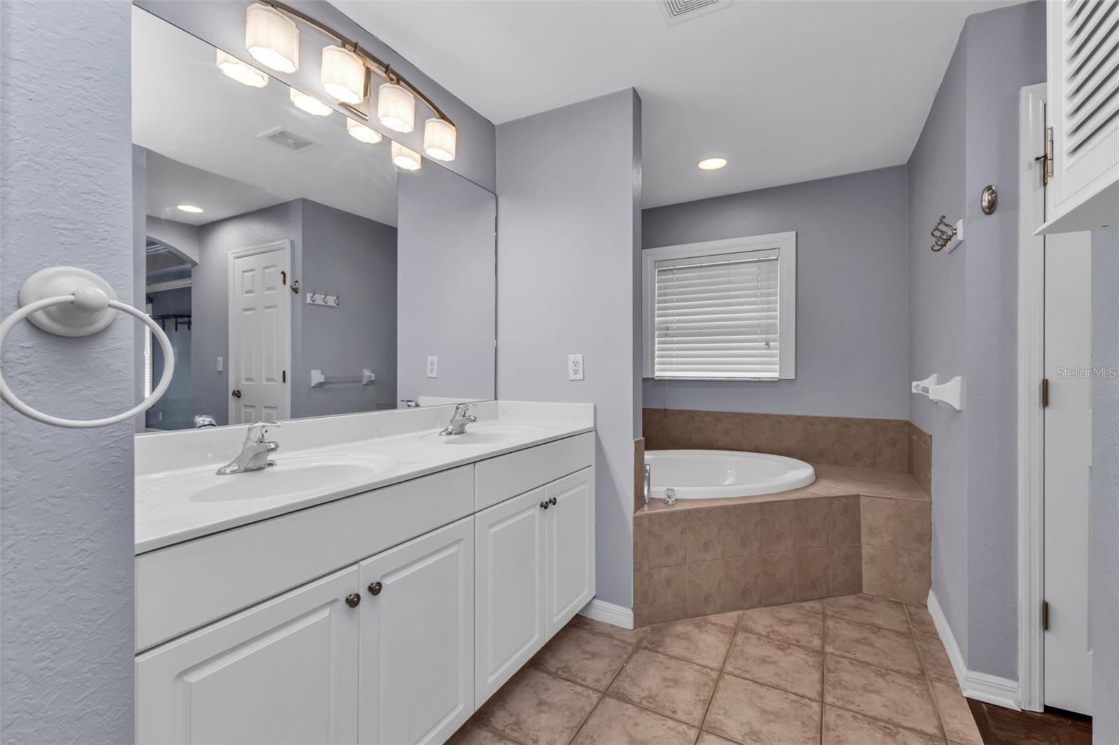 Image 23 of 50 For 1485 Justica Street