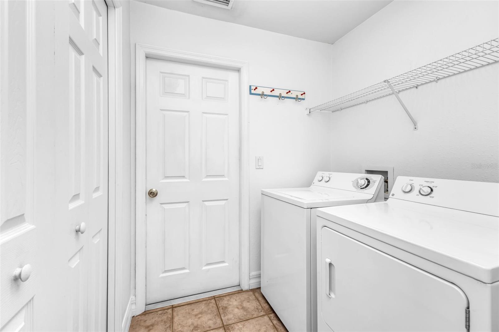 Image 42 of 50 For 1485 Justica Street