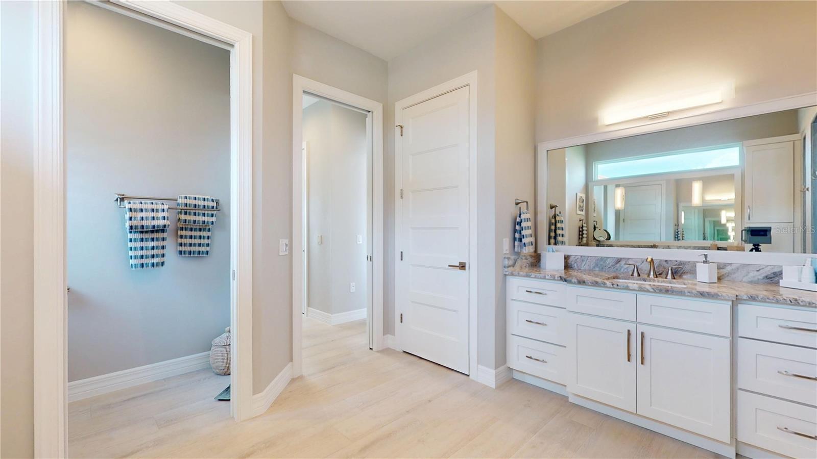 Image 41 of 80 For 1321 Sea Horse Court