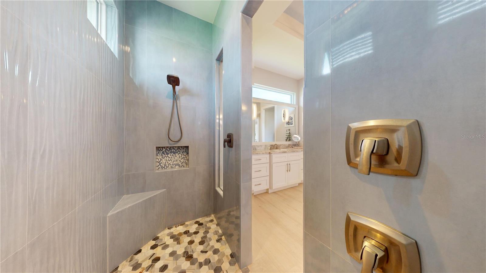 Image 42 of 80 For 1321 Sea Horse Court