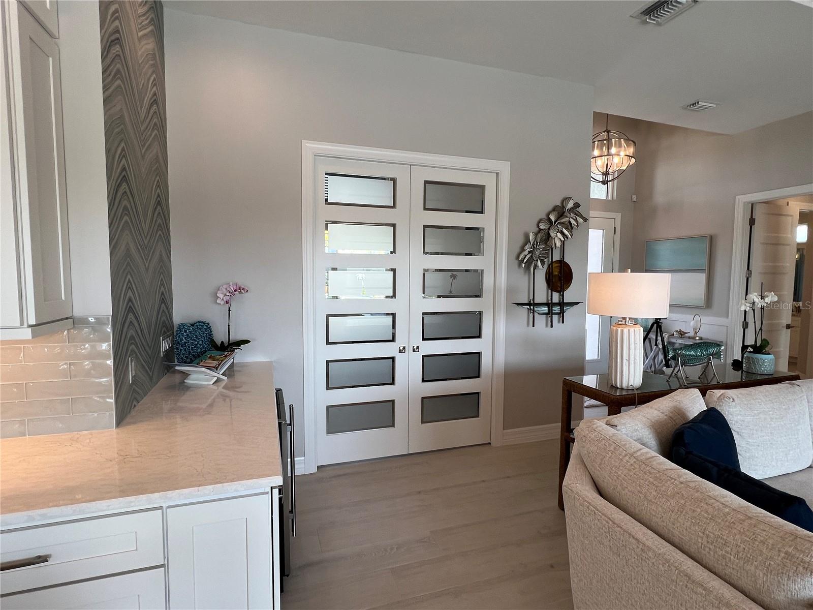 Image 8 of 80 For 1321 Sea Horse Court