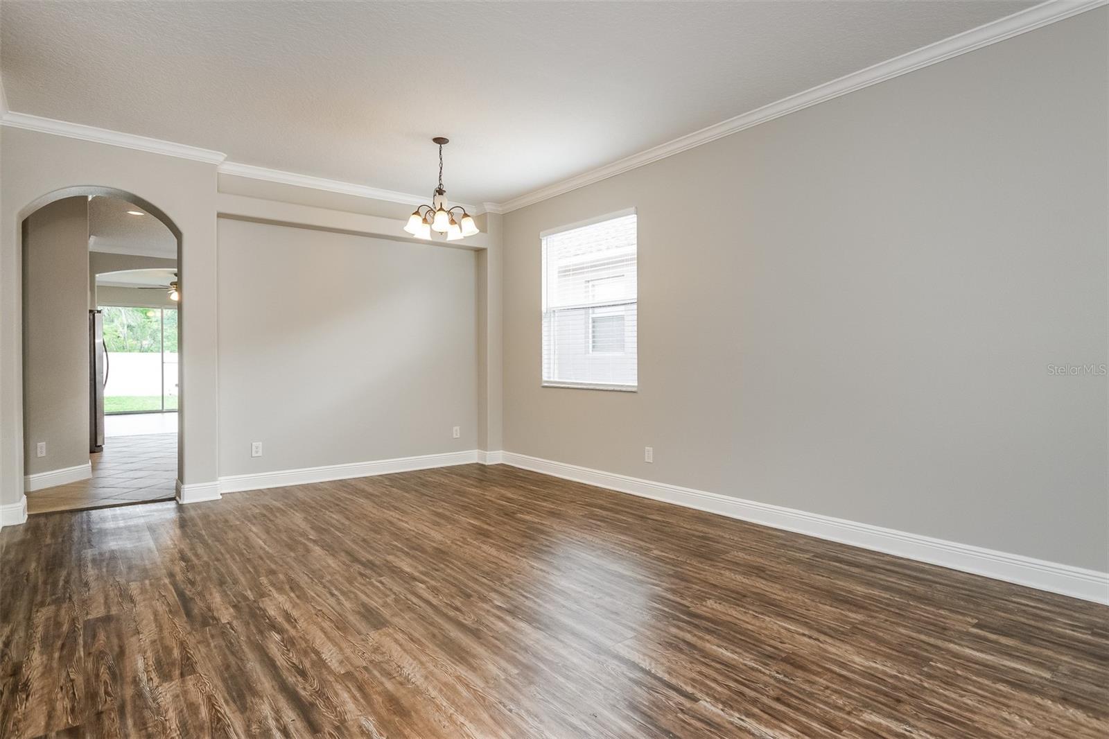 Image 4 of 15 For 15008 Stonebriar Way